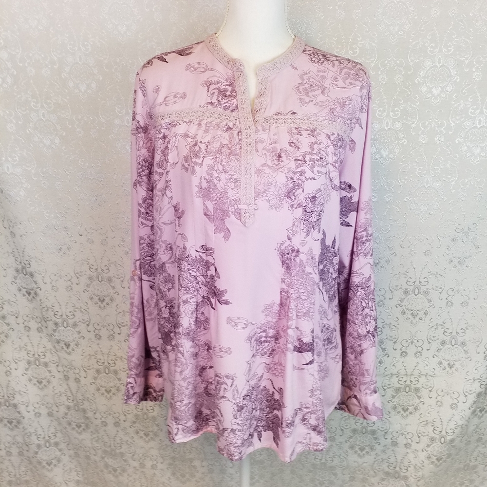 Salon Studio lavender floral long sleeved top L